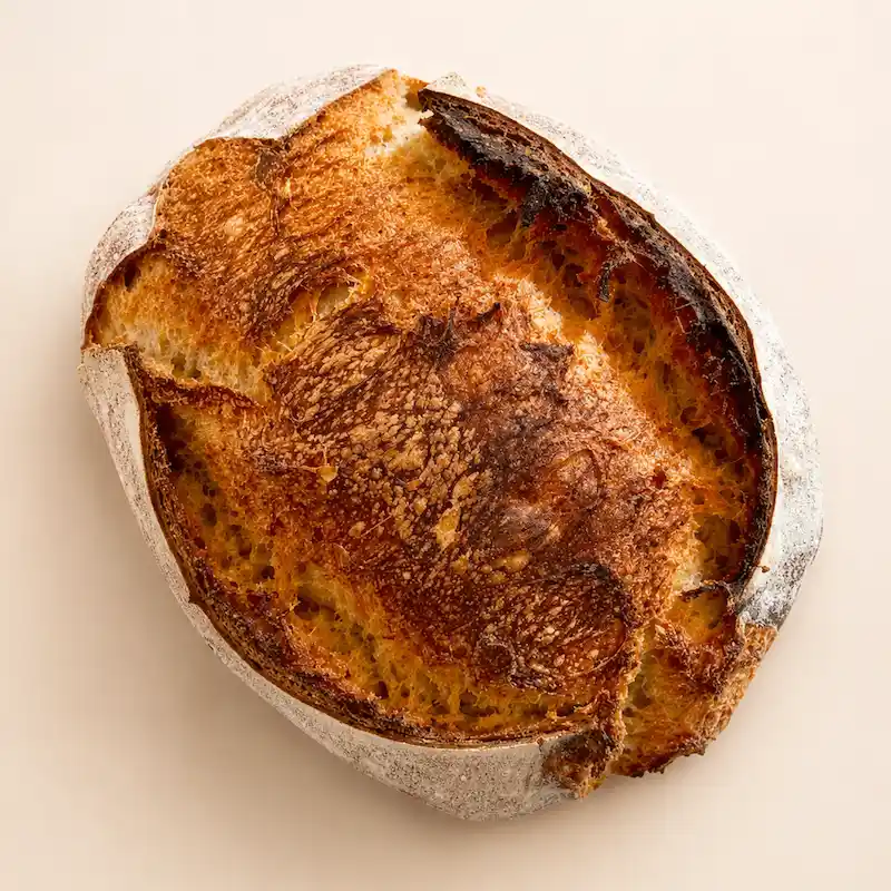 Pagnotta a lievito madre, crosta dorata